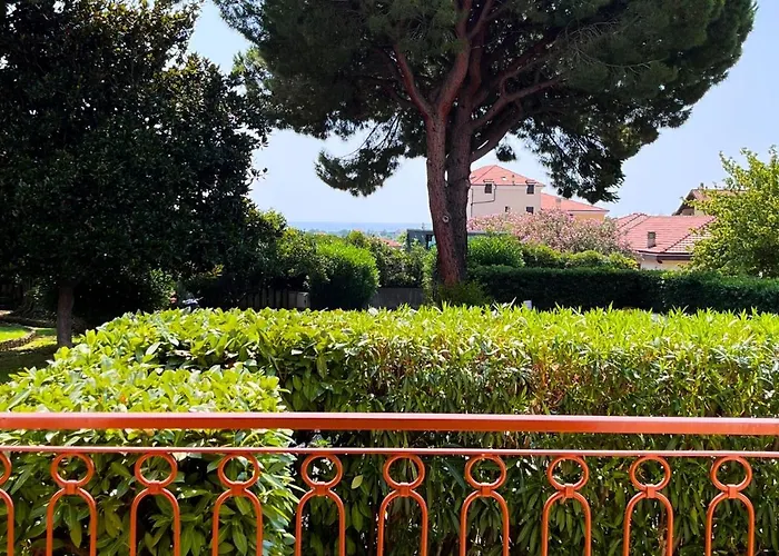 펜션 La Luna E Il Falo 세리알레