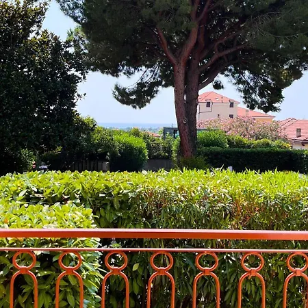 Feriehus La Luna E Il Falo Ceriale