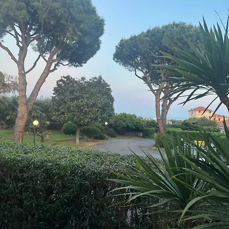 La Luna E Il Falo Ferienhaus